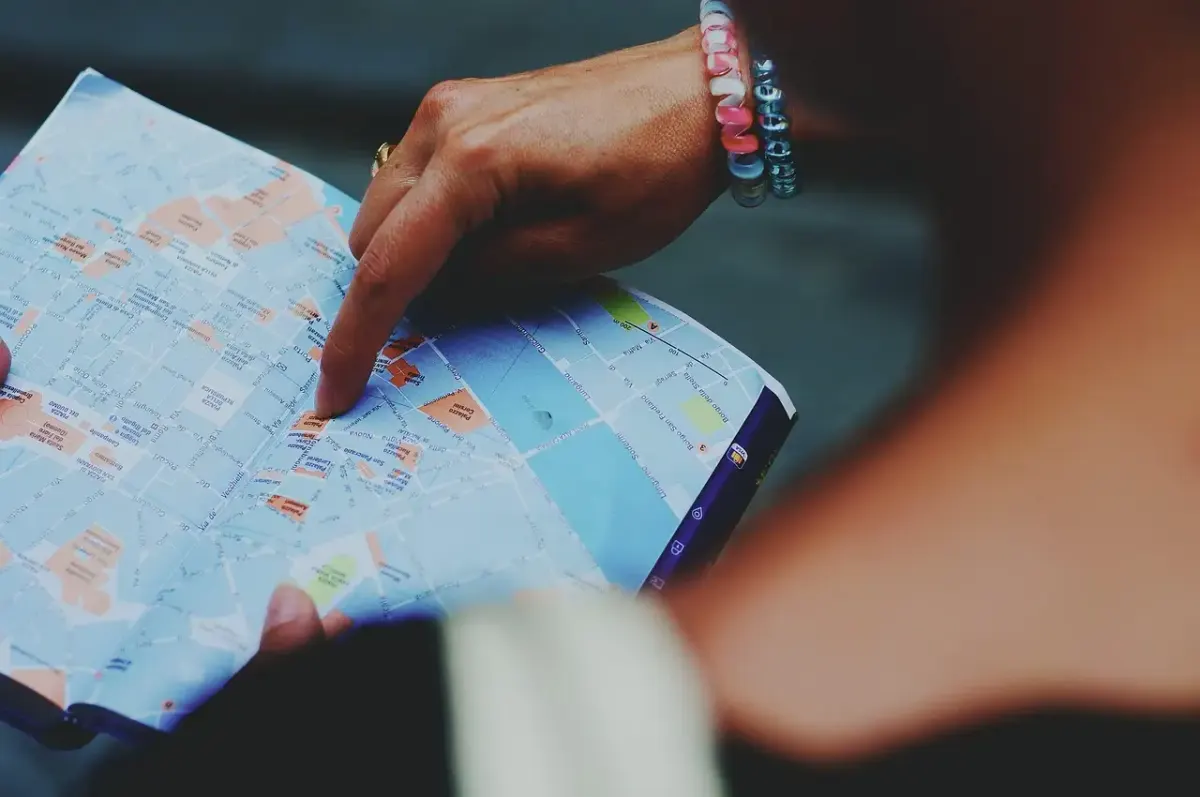 Comment faire un carnet de voyage touristique